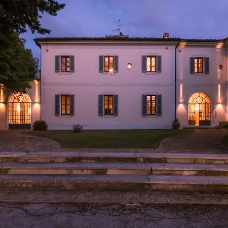 Villa Borgo Colle Ridente 13, Emma *