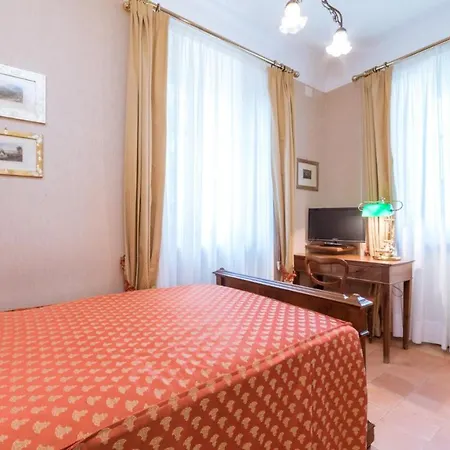 Borgo Colle Ridente 13, Emma Villa Camerino