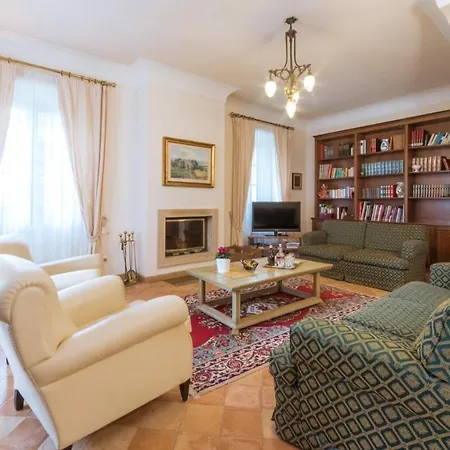 Borgo Colle Ridente 13, Emma Camerino