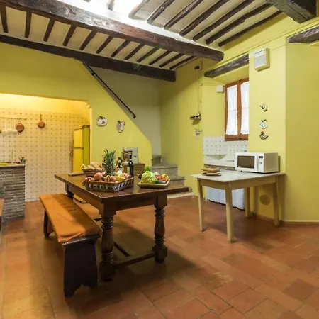 Villa Borgo Colle Ridente 13, Emma