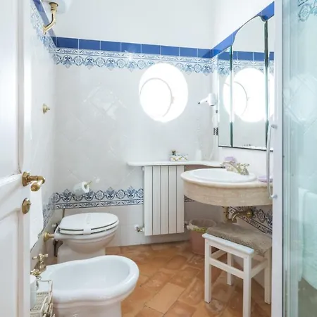 Borgo Colle Ridente 13, Emma